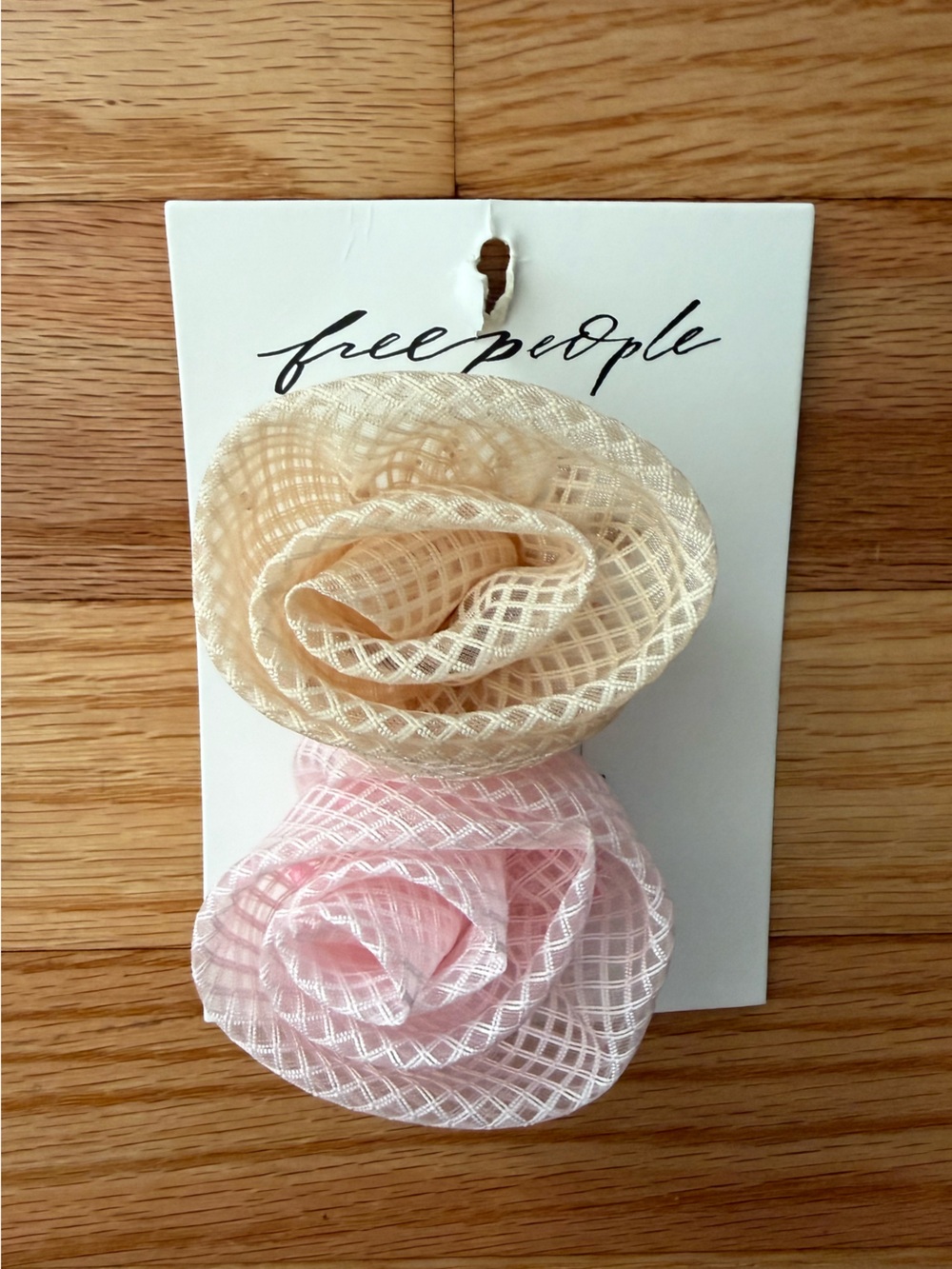 Free People Rose Hair Clip Duo in Cream and Pink NWT